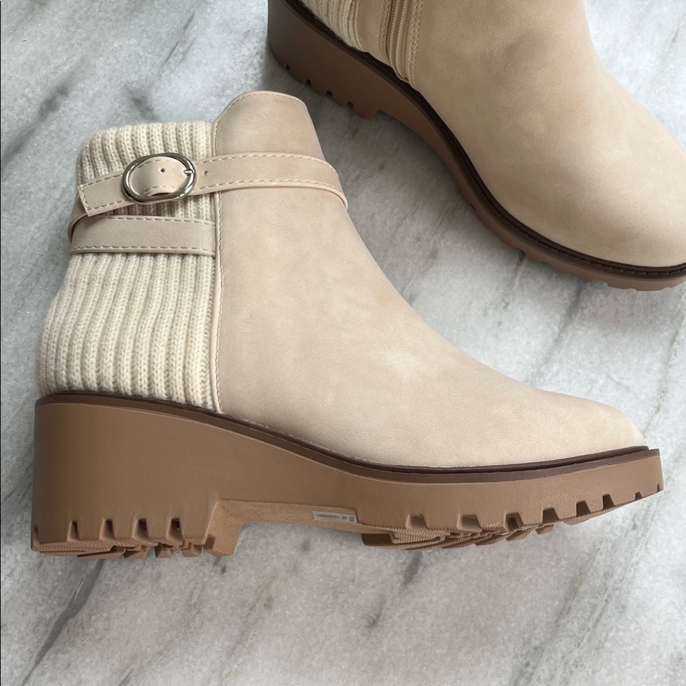 Soda Beige Ankle Boots with Knit Detail NWOT - Picture 4 of 8